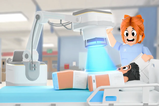 ผู้ป่วยอยู่ใต้เครื่องตรวจสีฟ้าในห้องจำลอง จาก Maple Hospital ของ Marizma Games บน Roblox