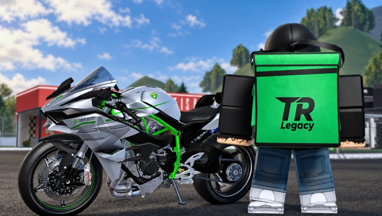 ภาพทางการ TR Legacy: รถจักรยานยนต์ข้างตัวละครและกล่องส่งของสีเขียว · Media TR Legacy · 127555811452304